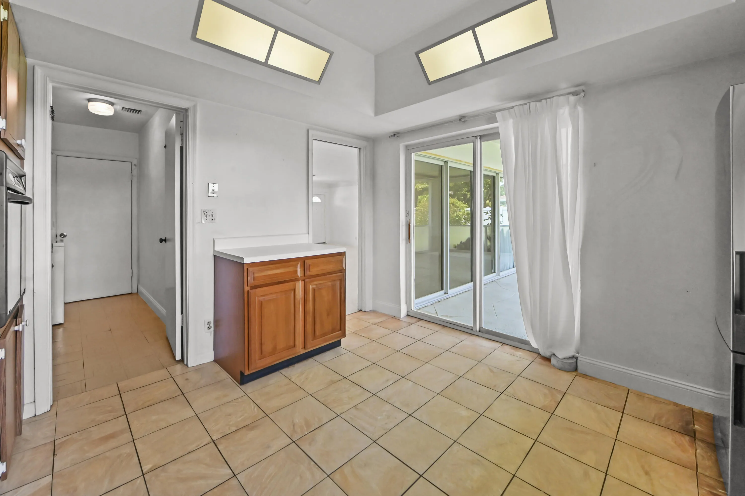 13 Kitchen 02