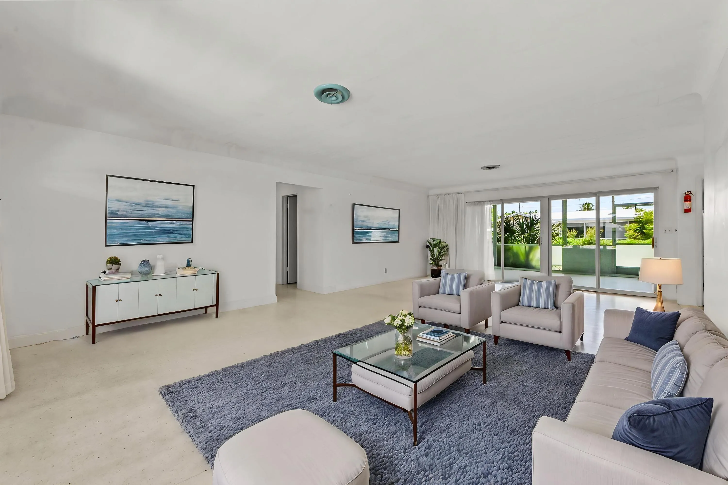 05-Living-room-02_VS