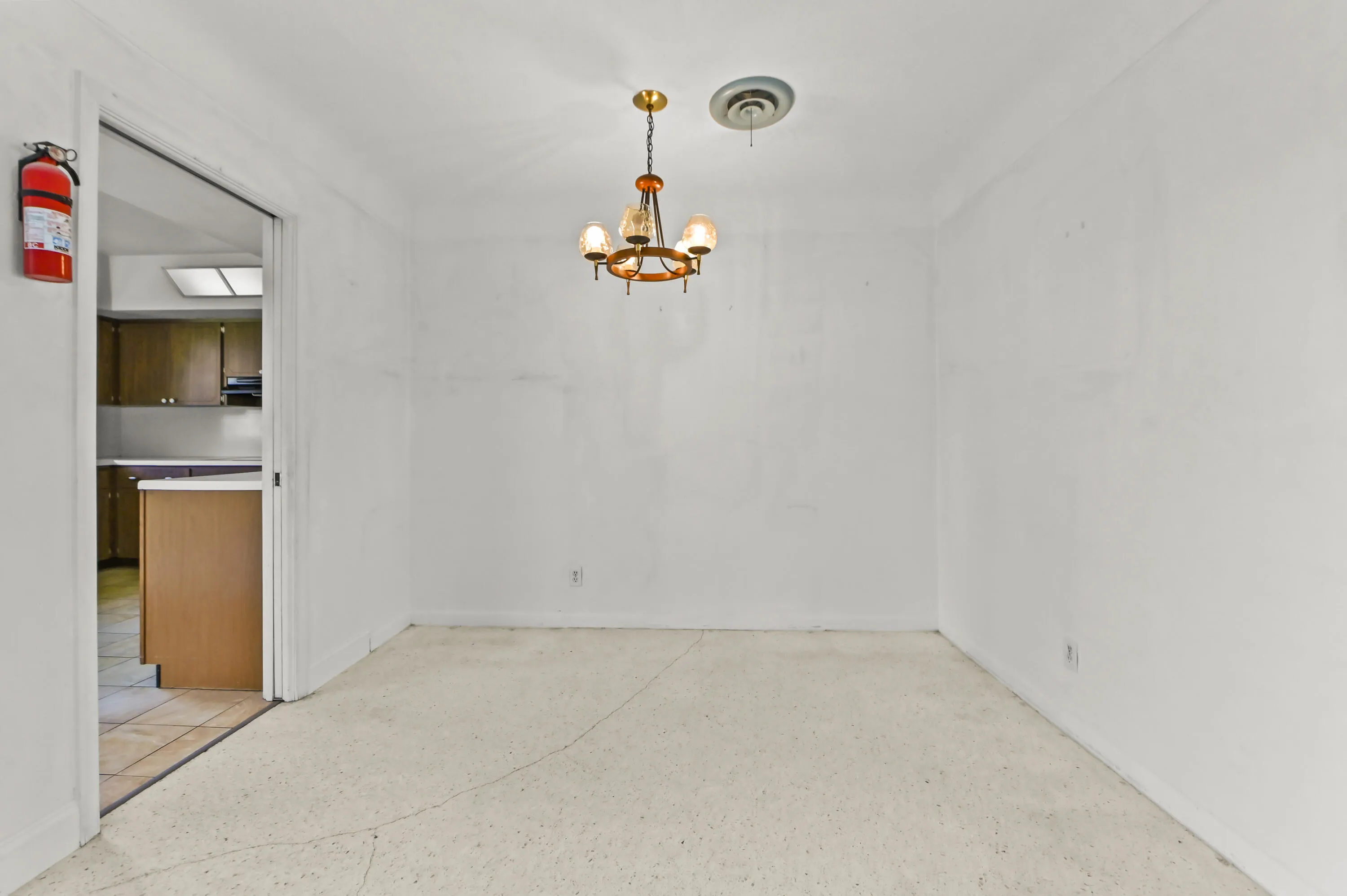 10 Dining room 01