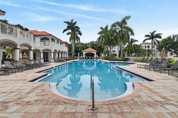 Legacy Place Luxury Condos - 2026 (16)