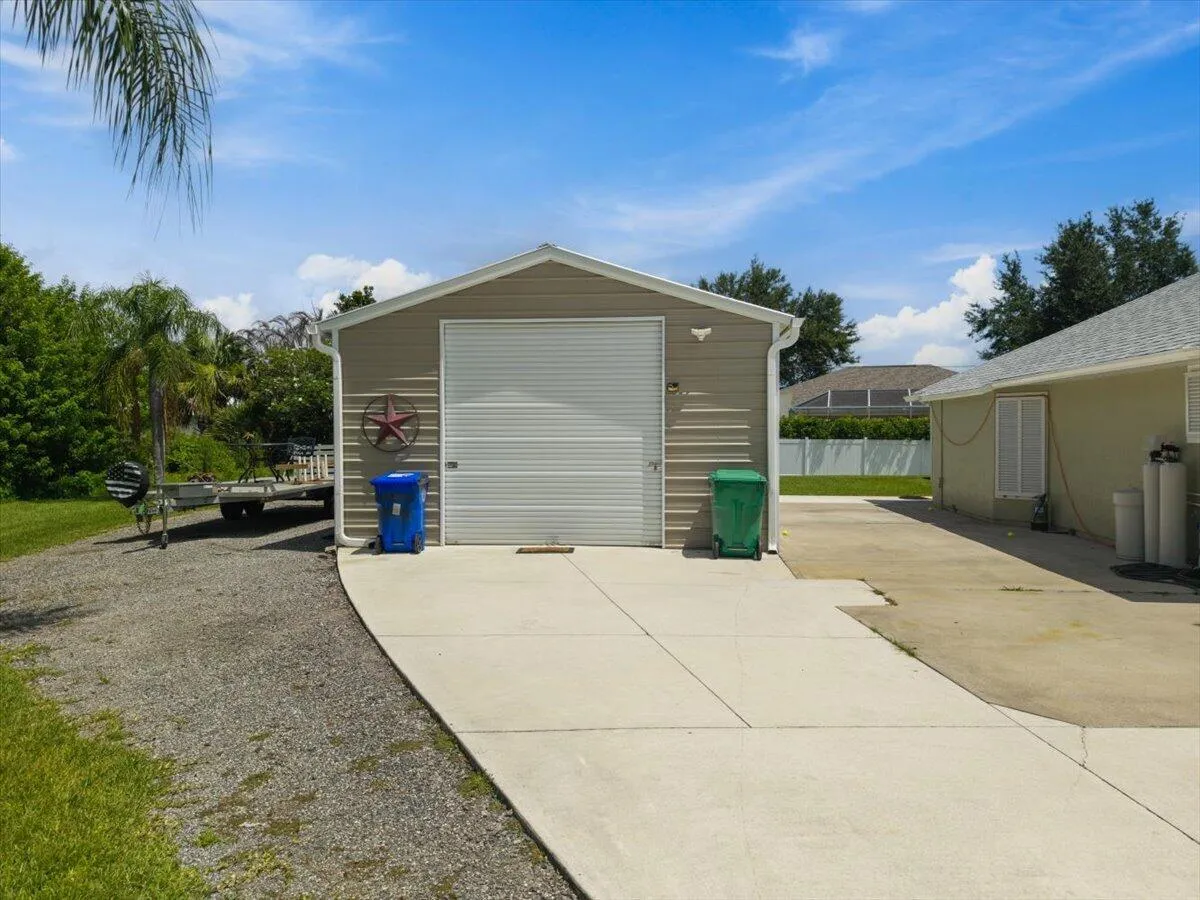 Property photo 42