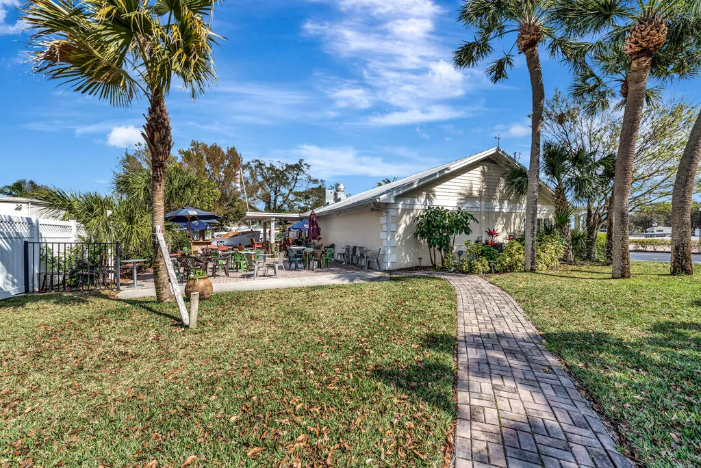 Property photo 22
