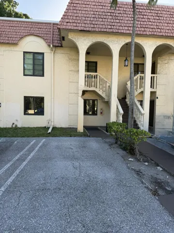 d29