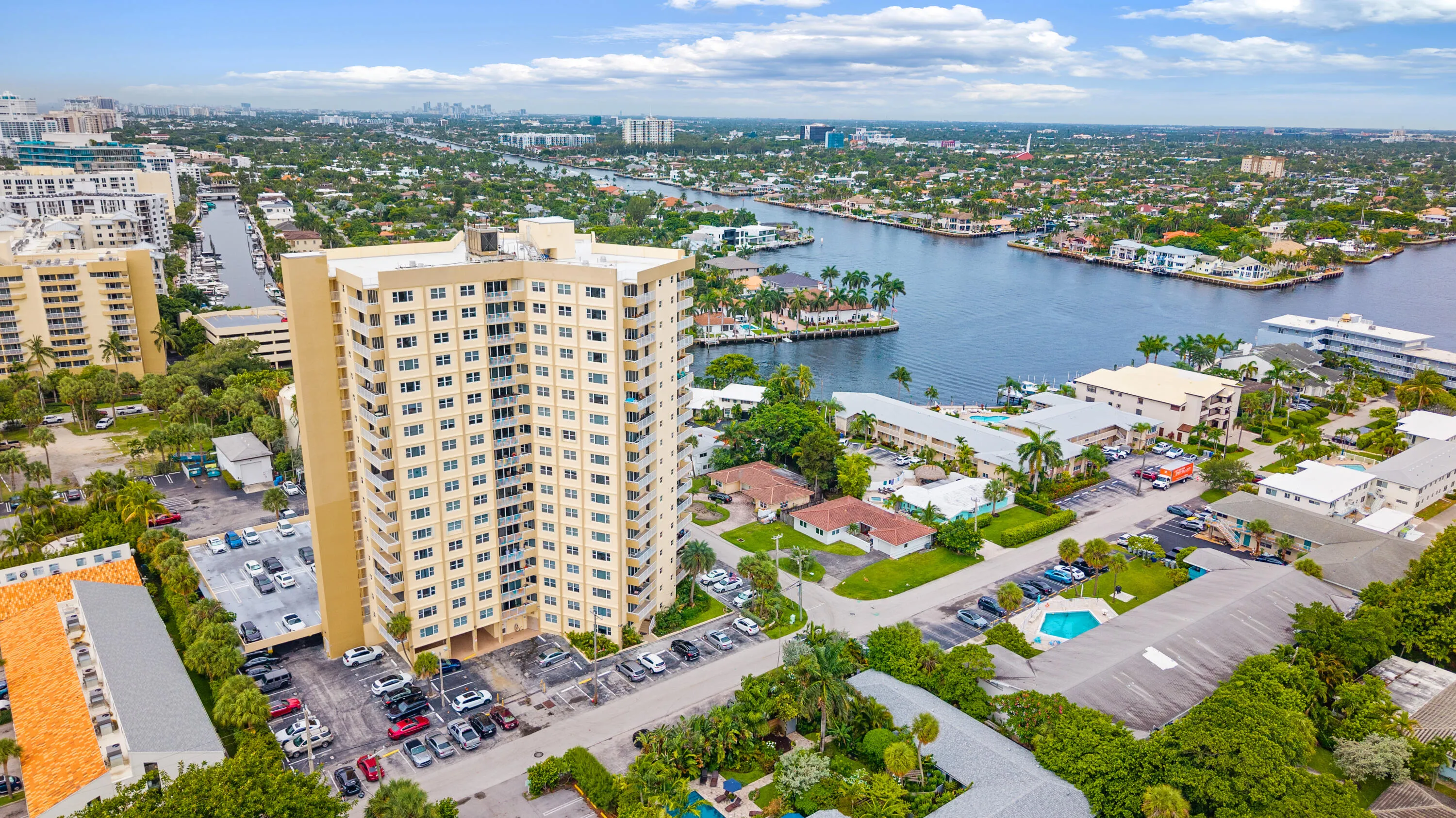 1200 Hibiscus Ave #201-32