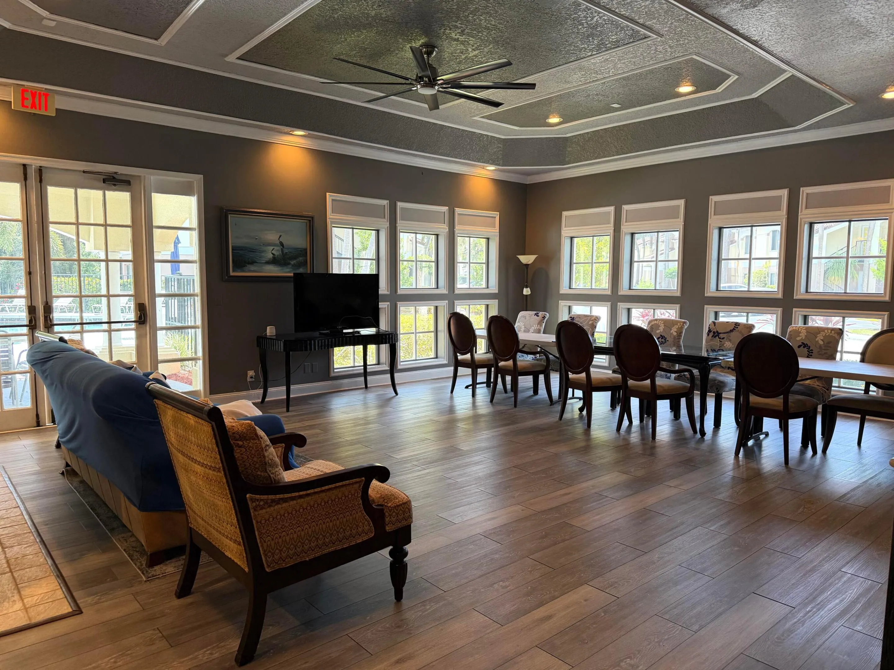 SOCIAL ROOM IN CLUBHOUSE