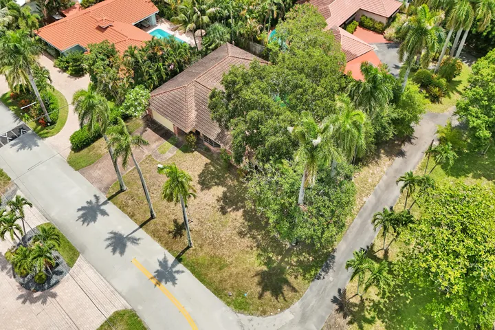 Oversized 12,500 SF Corner Lot in Coral Ridge County Club