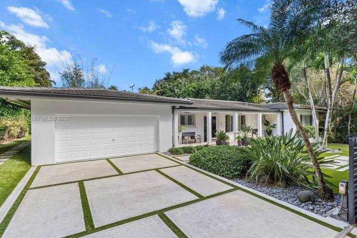 Oversized Garage