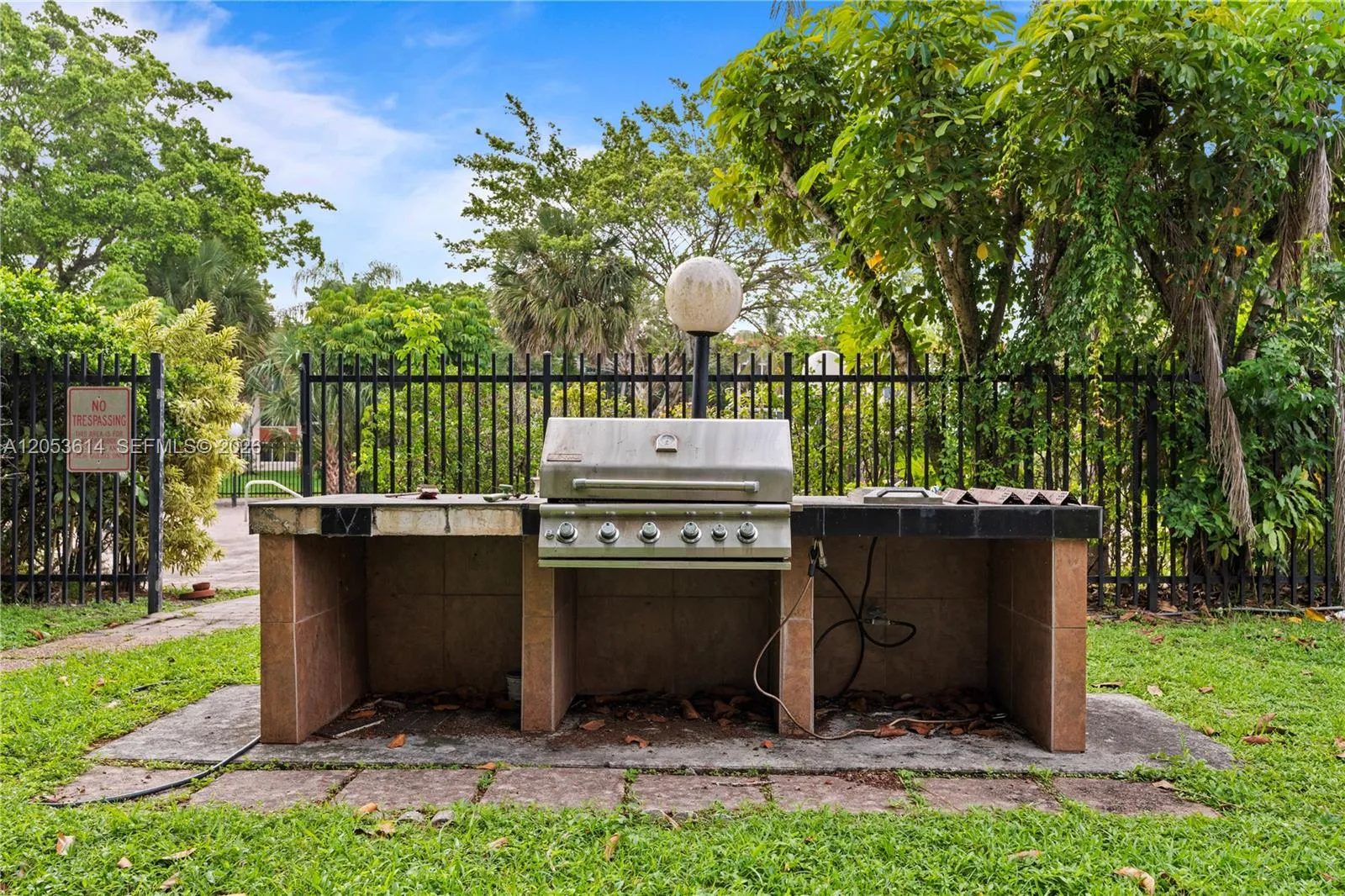 BBQ Grill