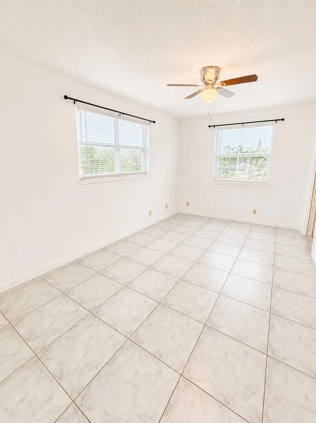 Bedroom(1)