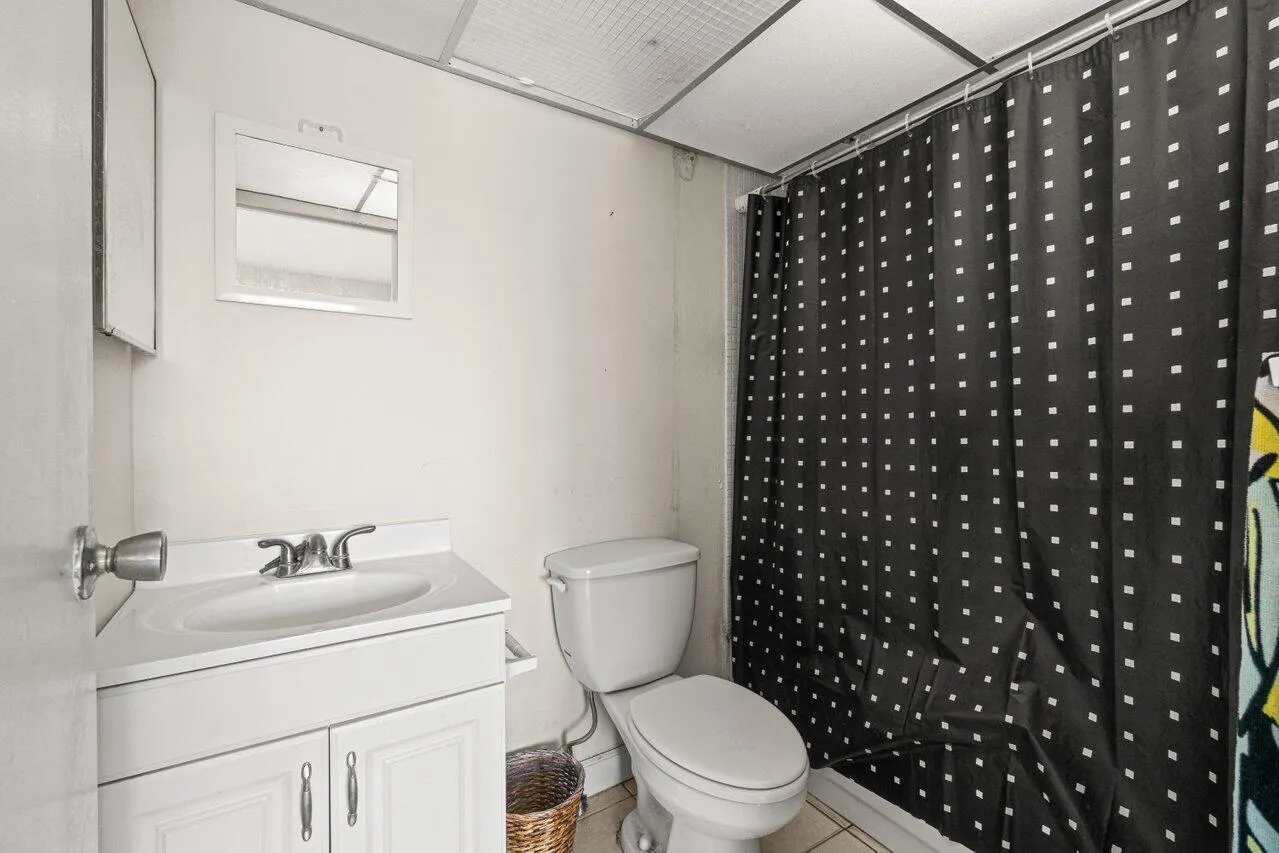014-690BrittanyDrive-O-DelrayBeach-FL-33
