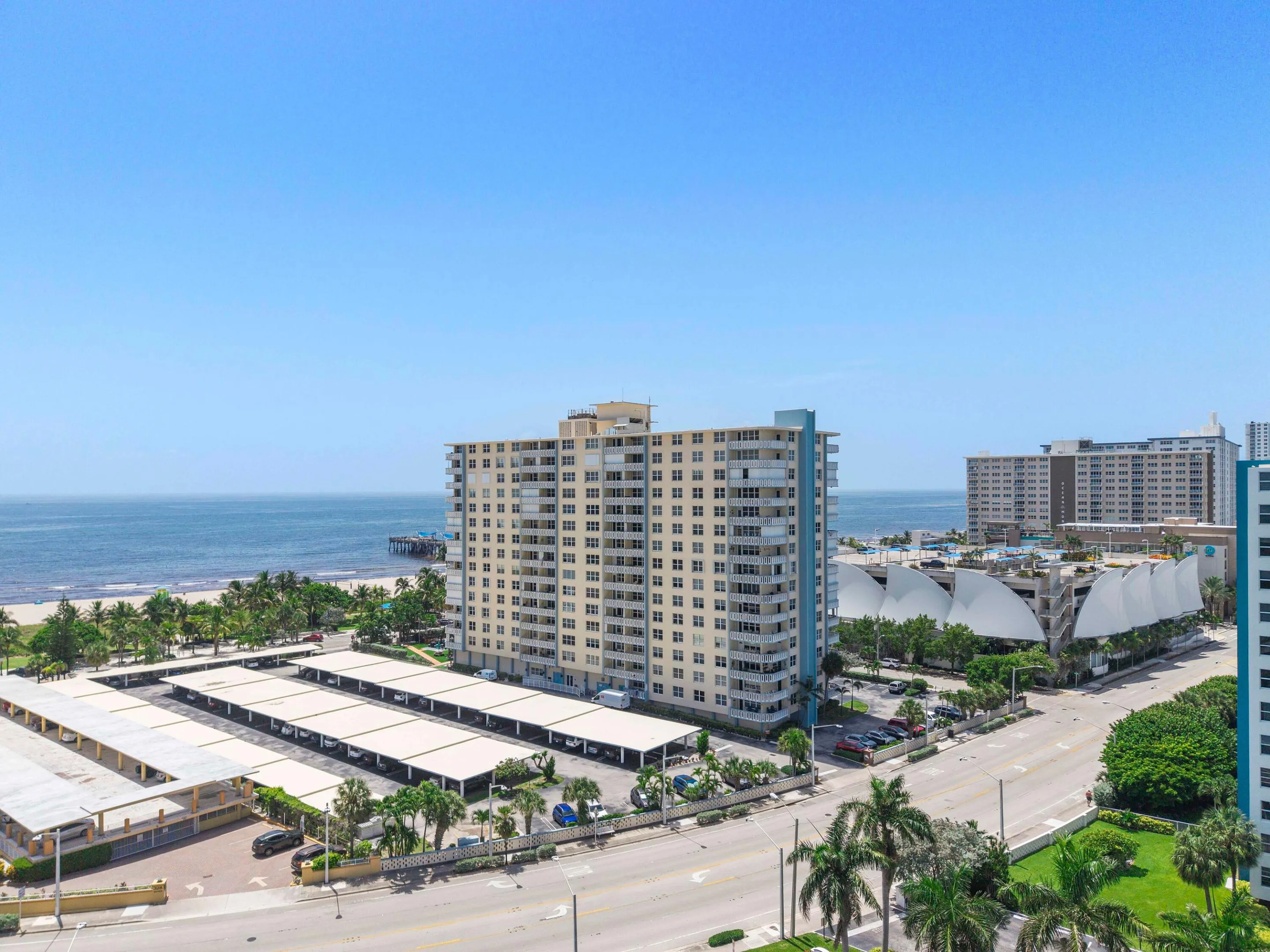 305 N Pompano Beach Blvd u804_002