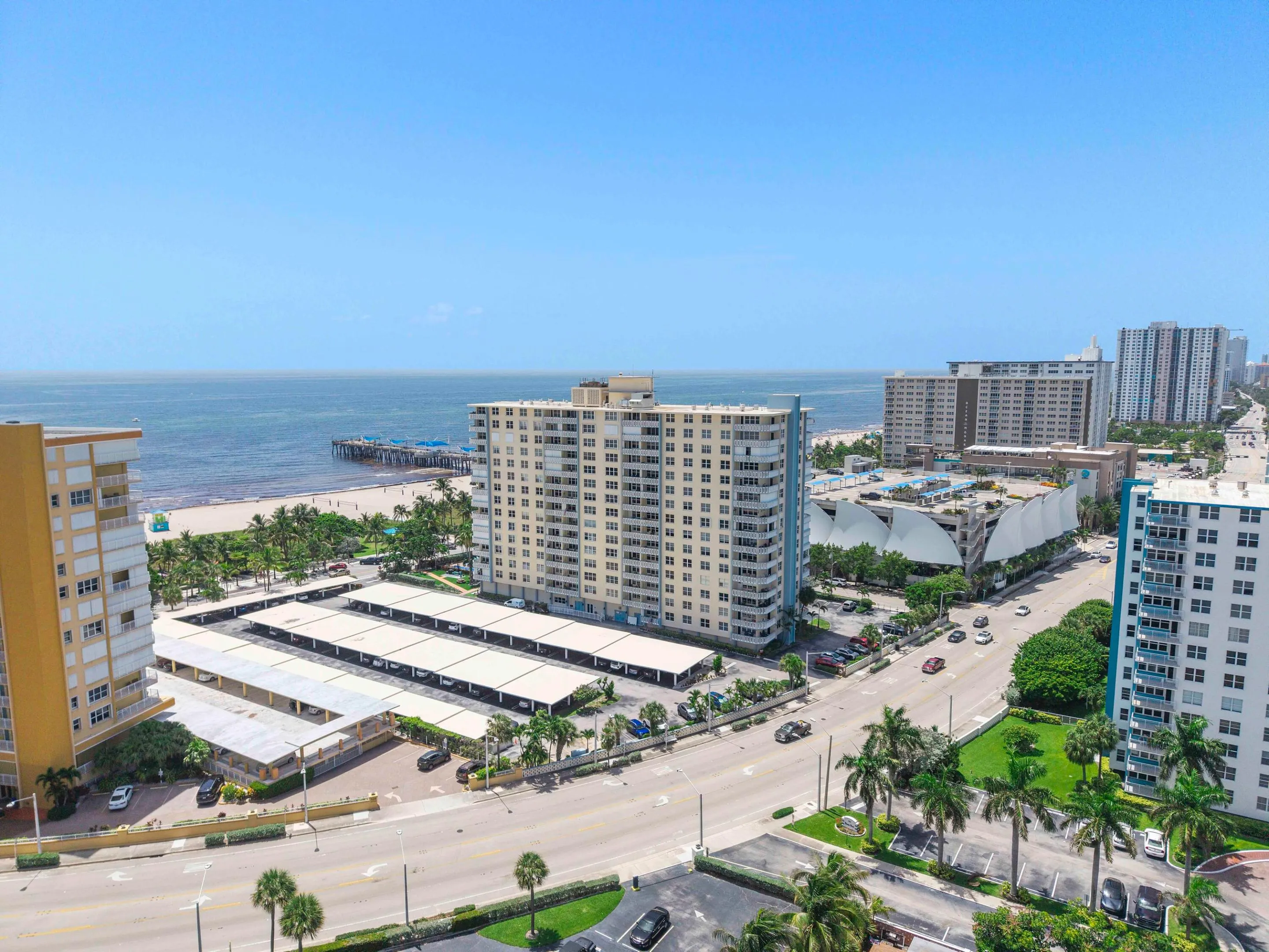 305 N Pompano Beach Blvd u804_011