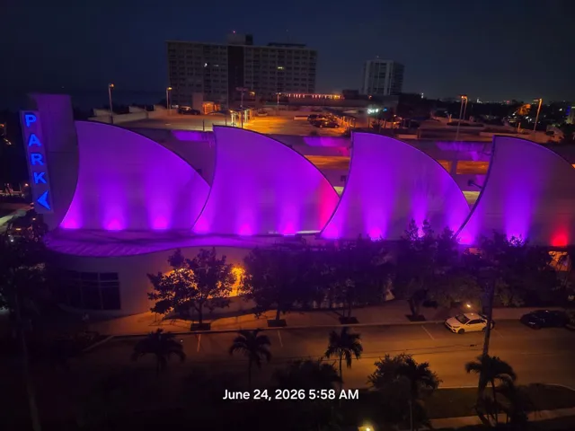 Experience the best of the newly revitalized Pompano Beach with restaurants, entertainment, and the ocean just outside your door. And yes... it's only 44 steps to the sand (depending on how long your legs are)!