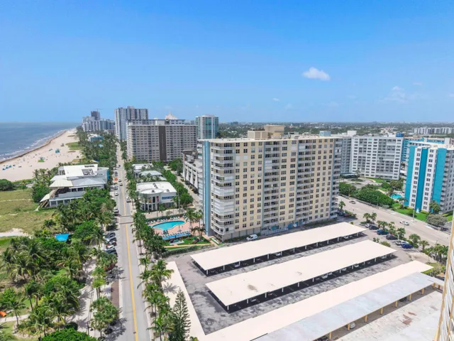 305 N Pompano Beach Blvd u804_012