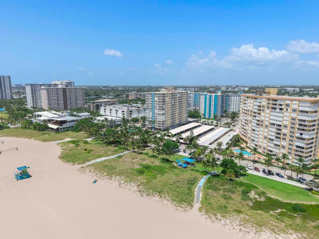 305 N Pompano Beach Blvd u804_014