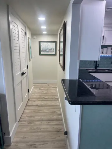 305 N Pompano Beach Blvd u804_014