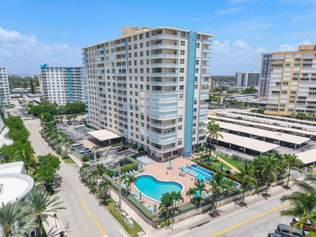 305 N Pompano Beach Blvd u804_019