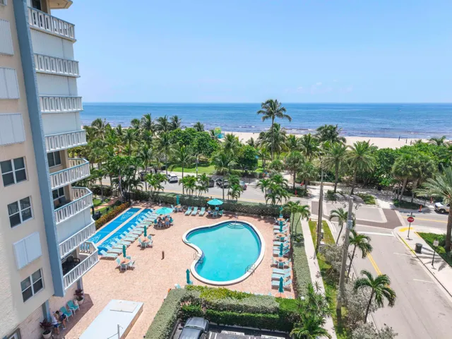 305 N Pompano Beach Blvd u804_008