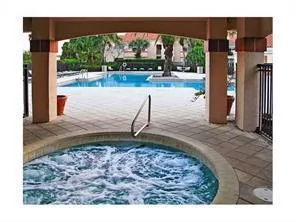 SP_Hot Tub