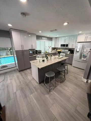 Kitchen 1