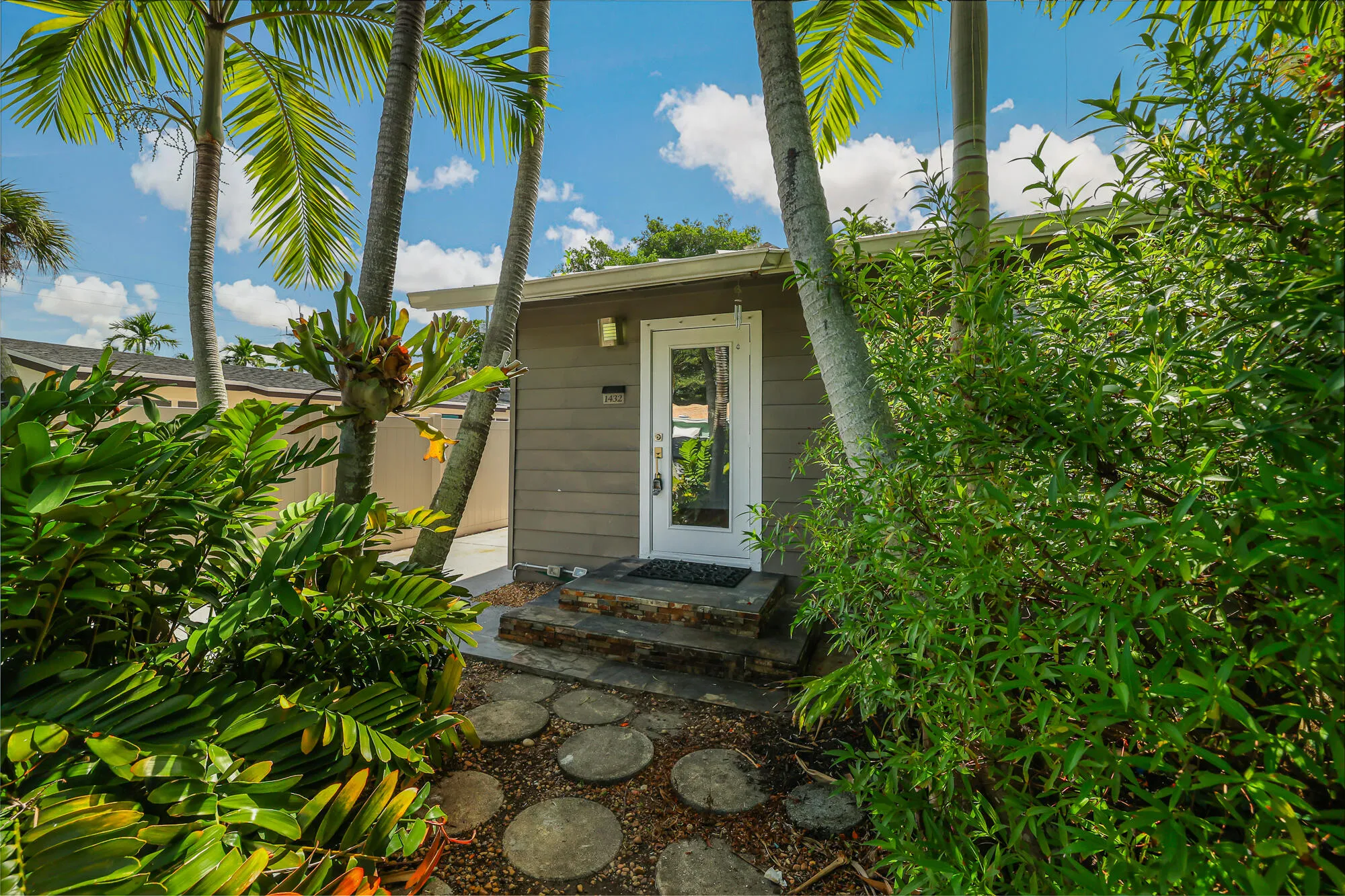 1432 NE Second Ave-8