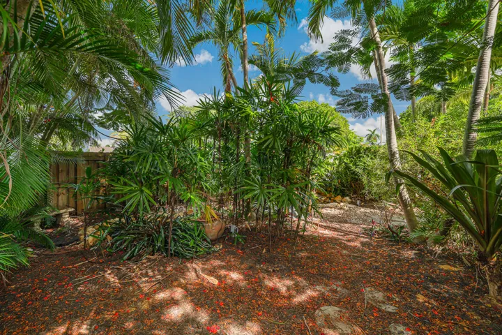 1432 NE Second Ave-5