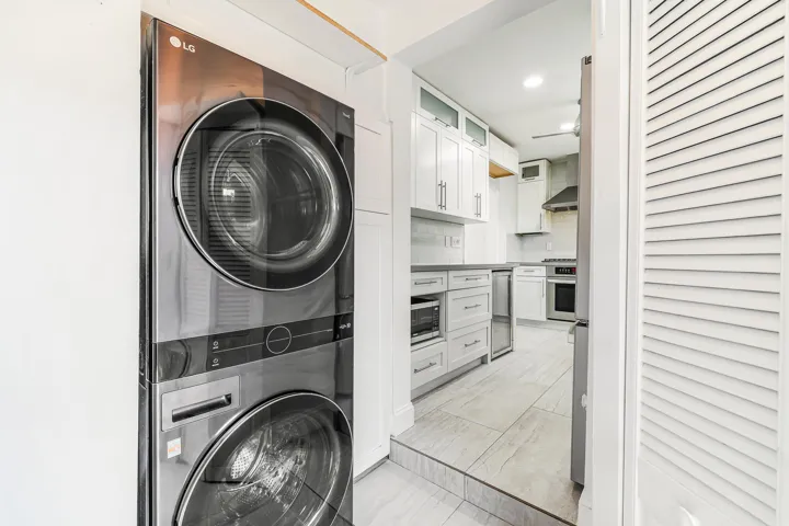 Full size washer/dryer