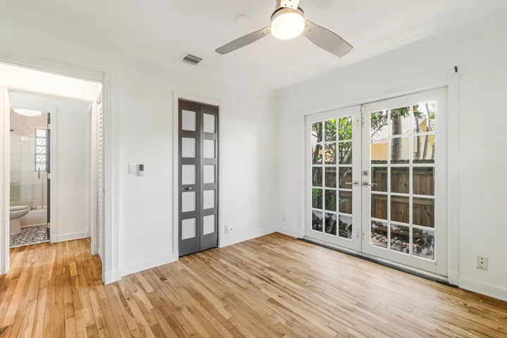 1432 NE Second Ave-36