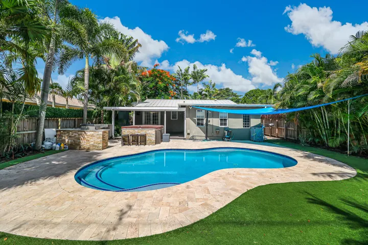 Artificial turf in the backyard, low maintenance