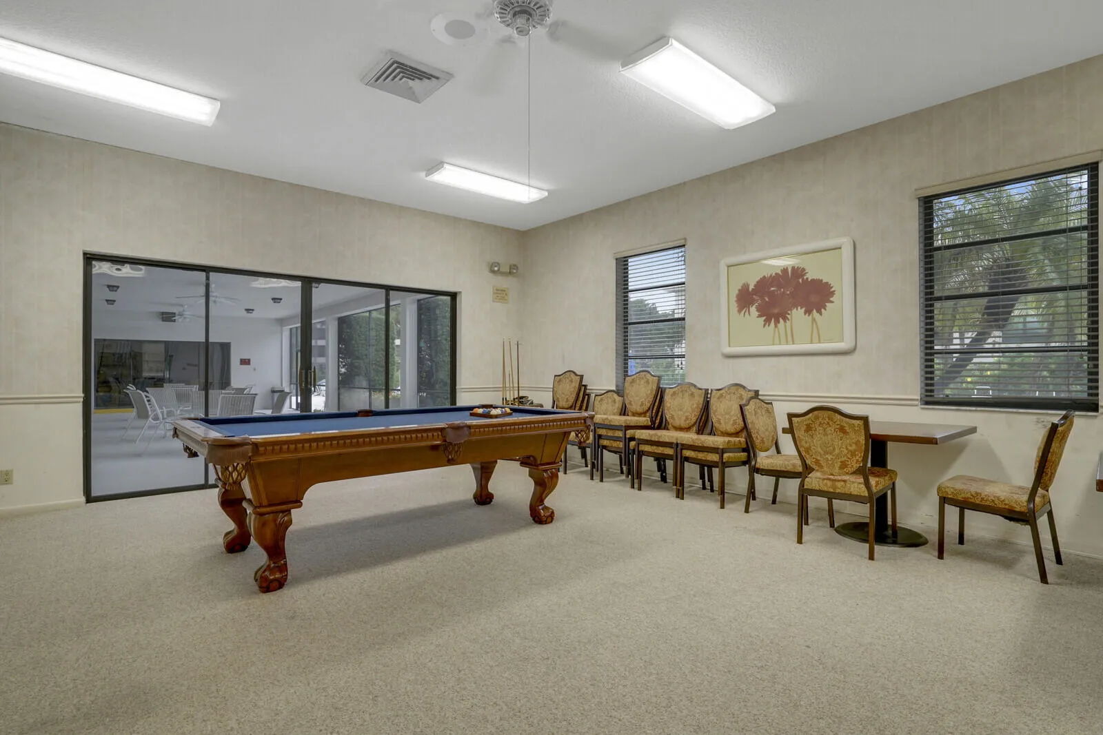 COMMNUITY ROOM