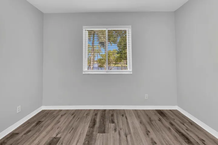 2nd Guest Bedroom with Beautiful Lake View
