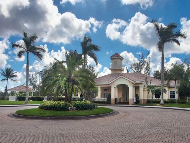 Large Clubhouse