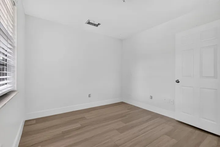 30-web-or-mls-_14A1478