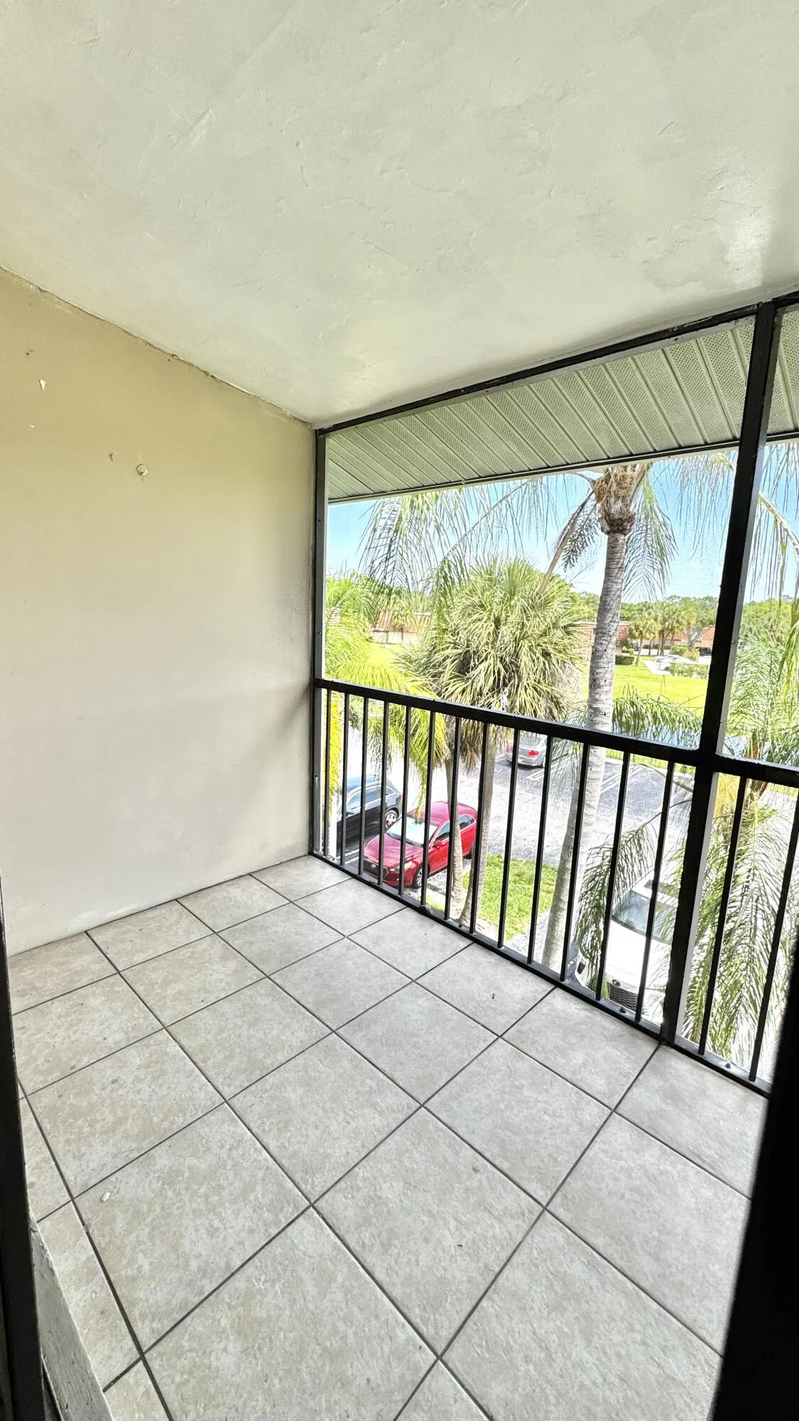 Screened Porch