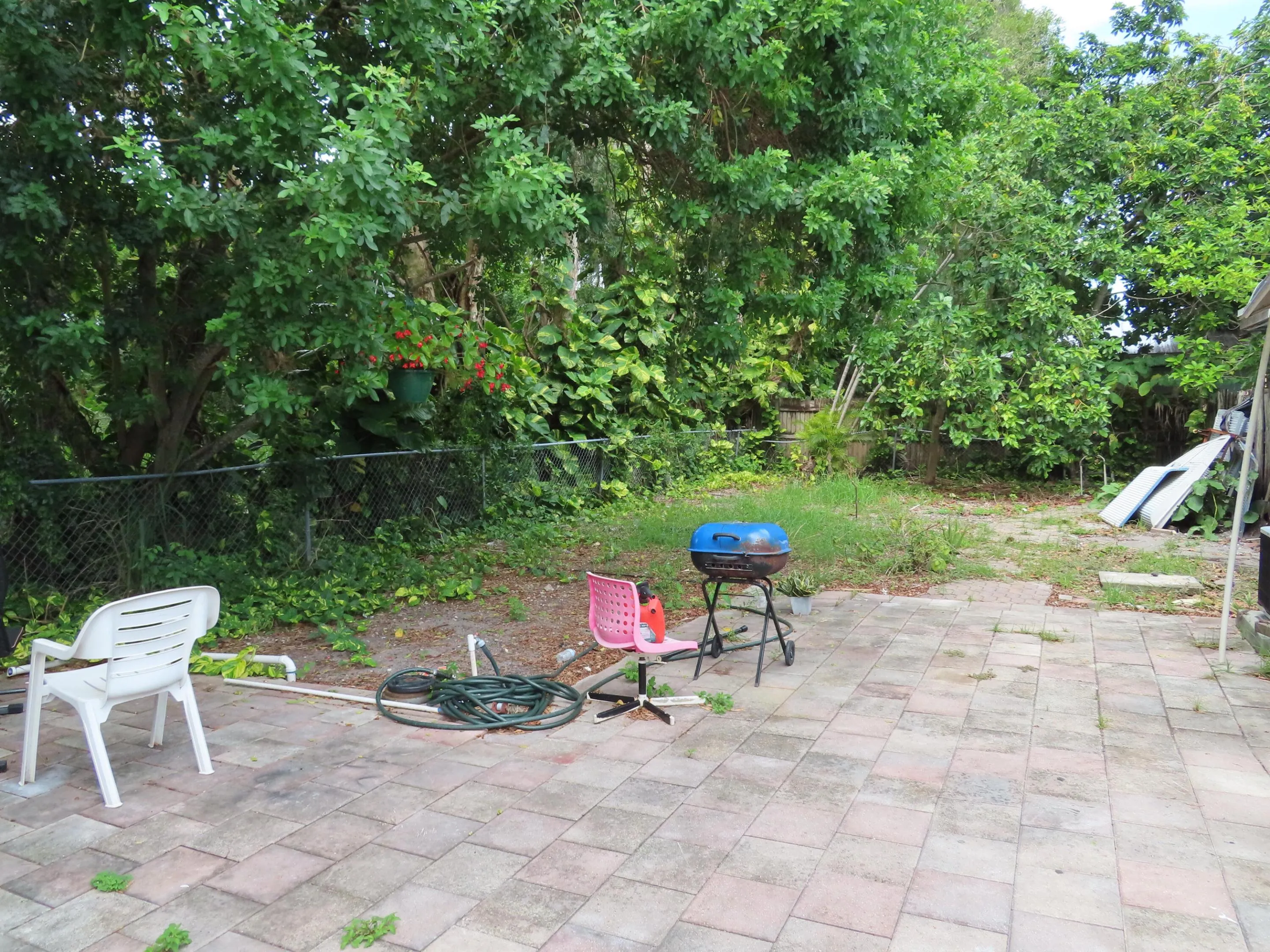Yard 1