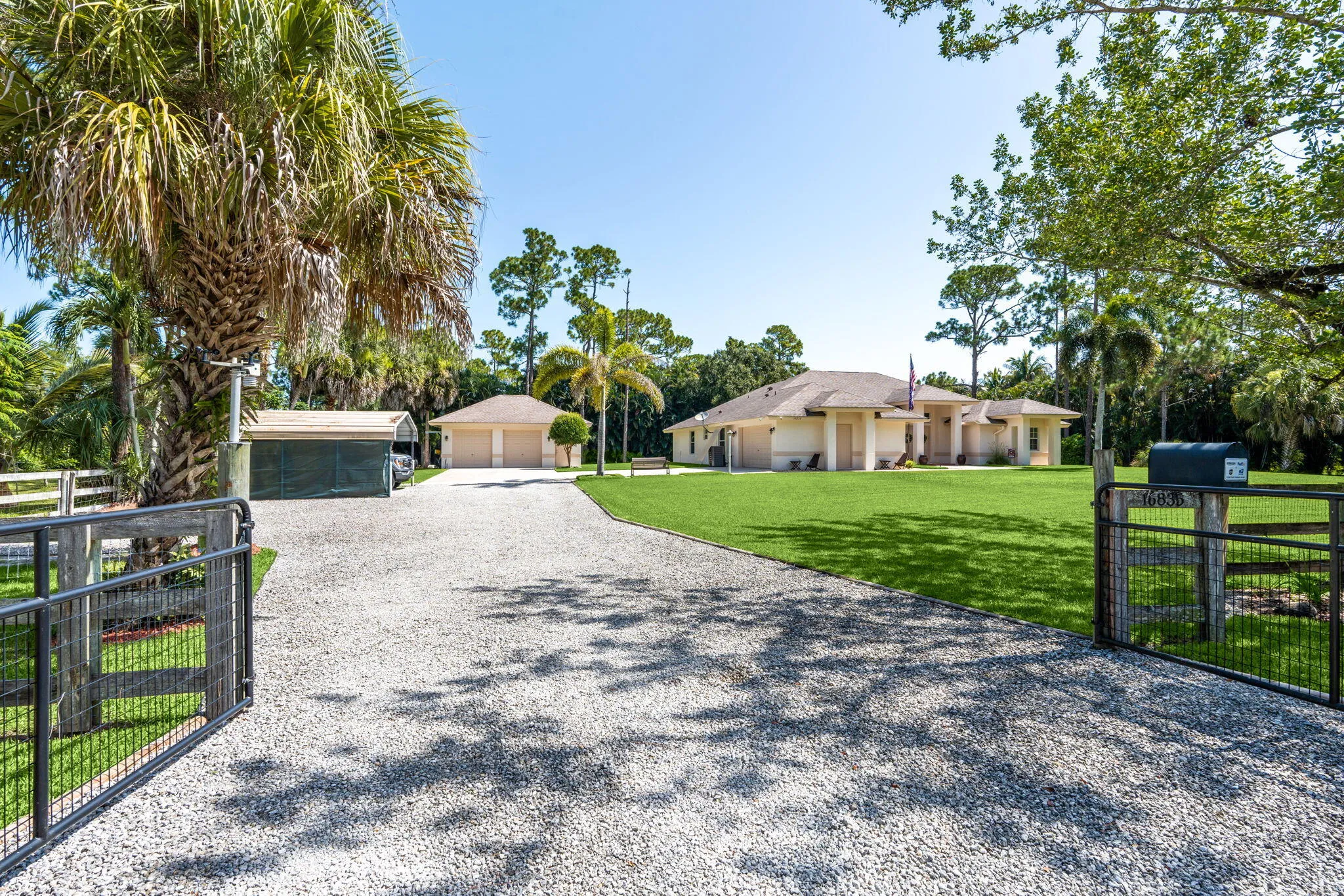 55-web-or-mls-A7401277