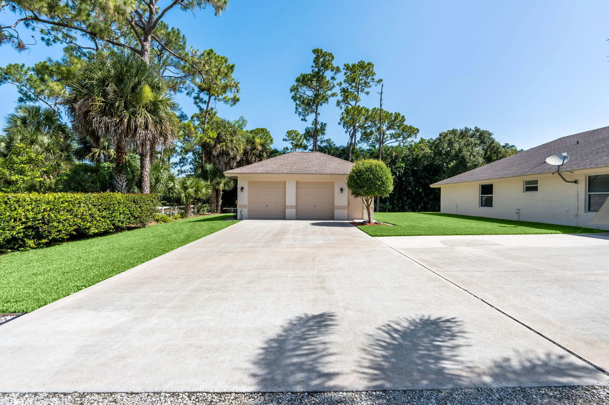 51-web-or-mls-A7401252