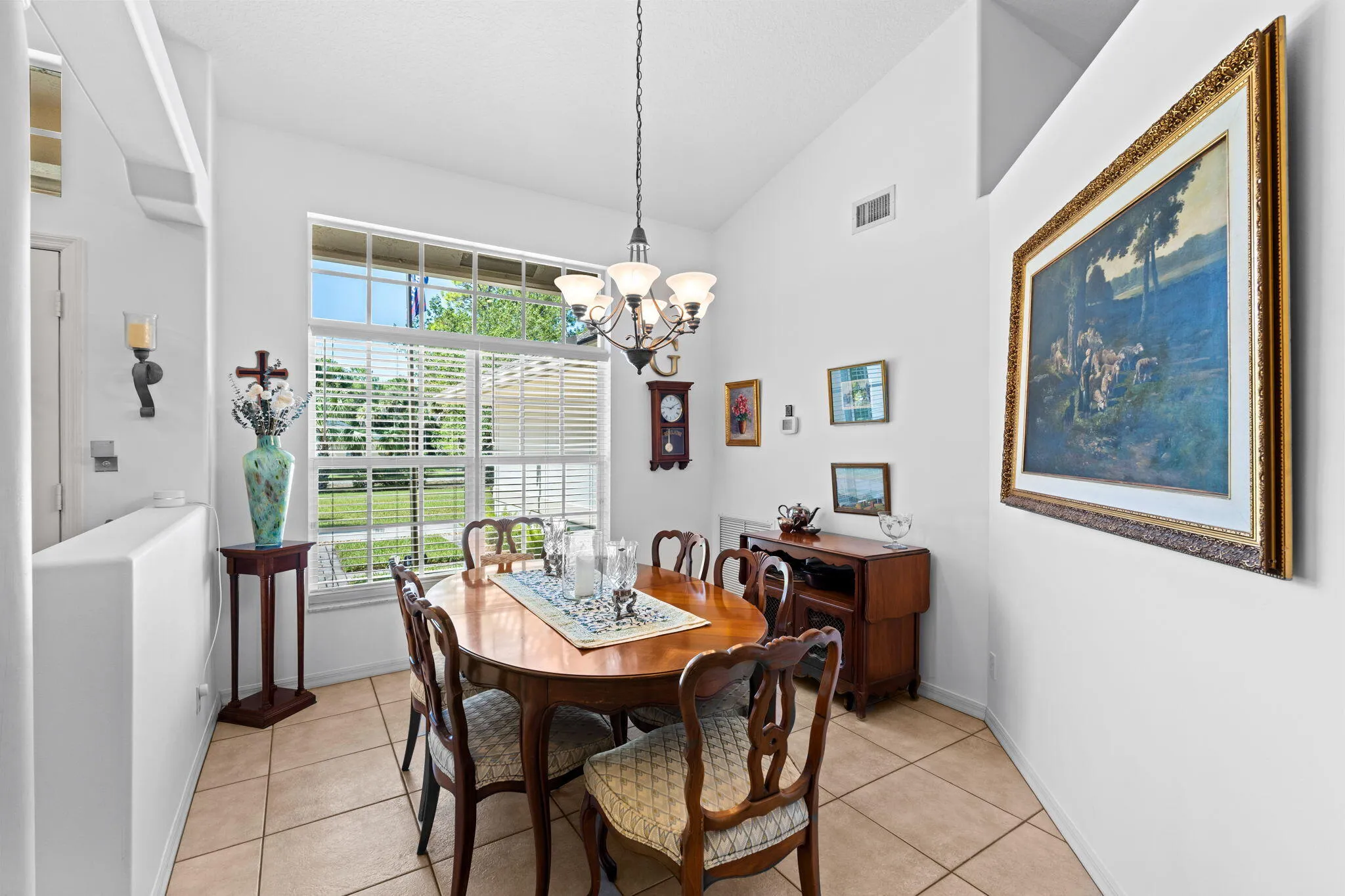 6-web-or-mls-A7401172