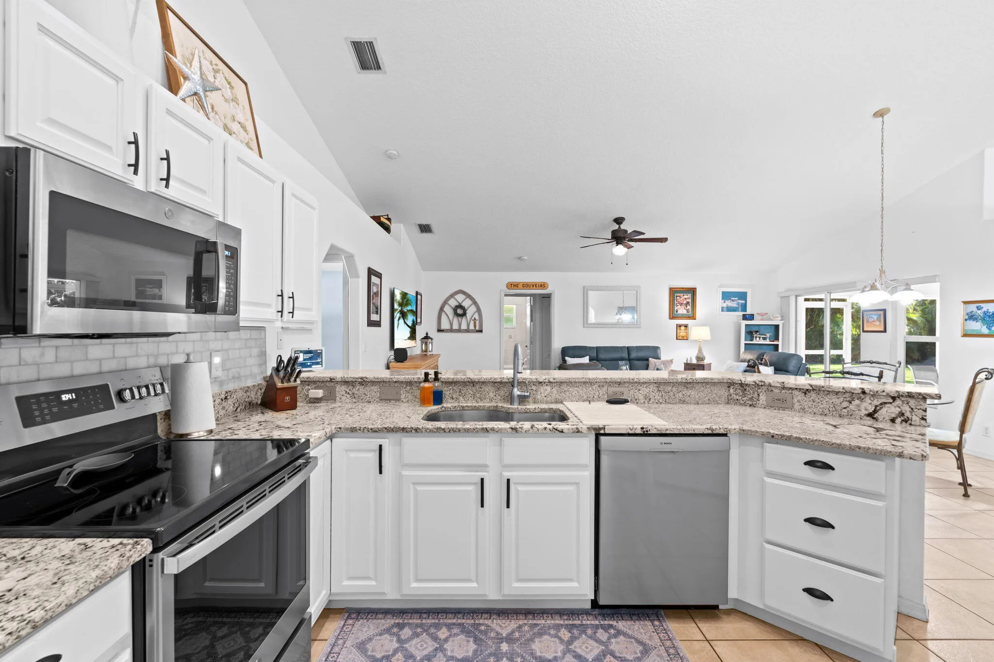 15-web-or-mls-A7401223