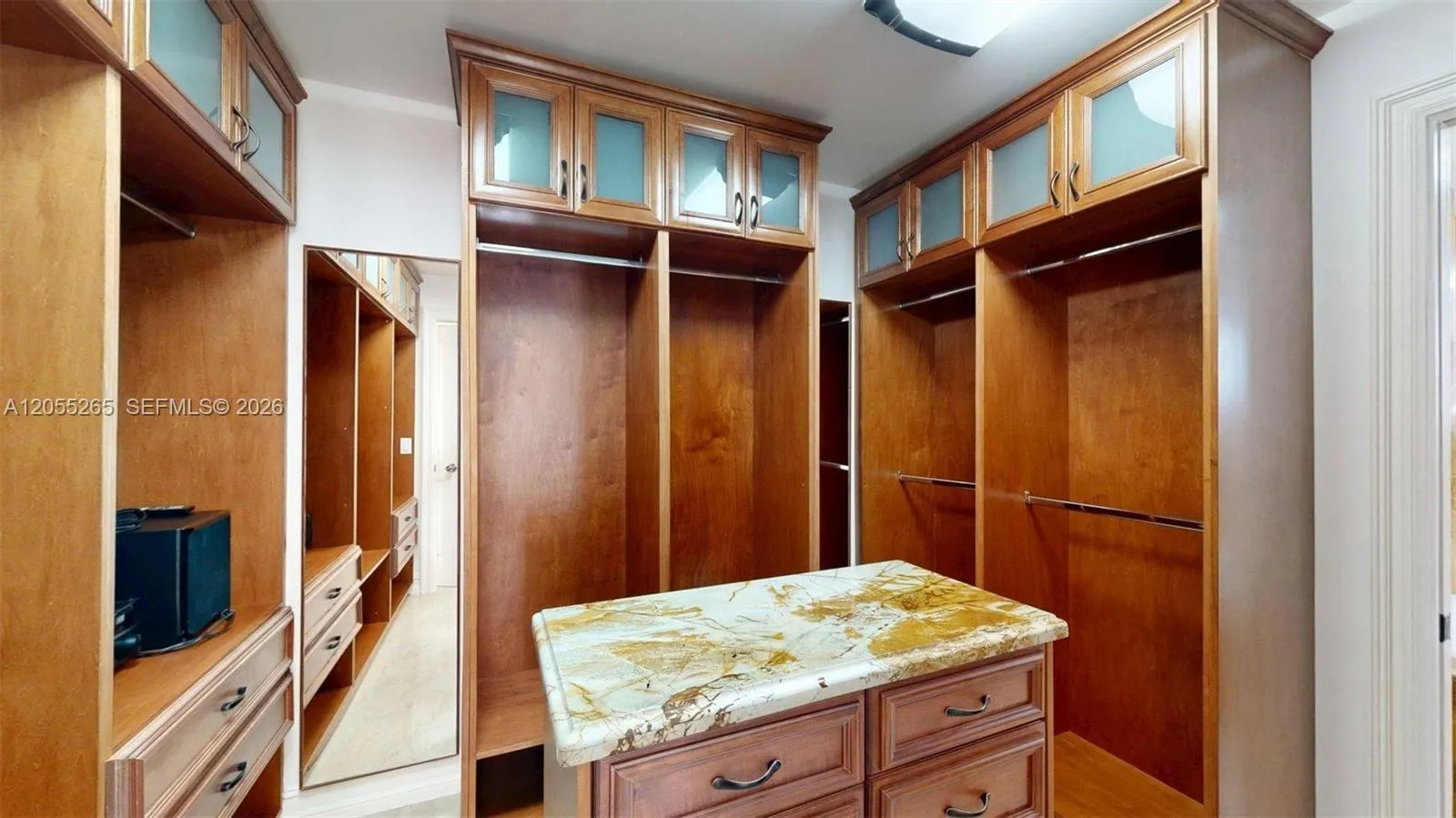 Property photo 63