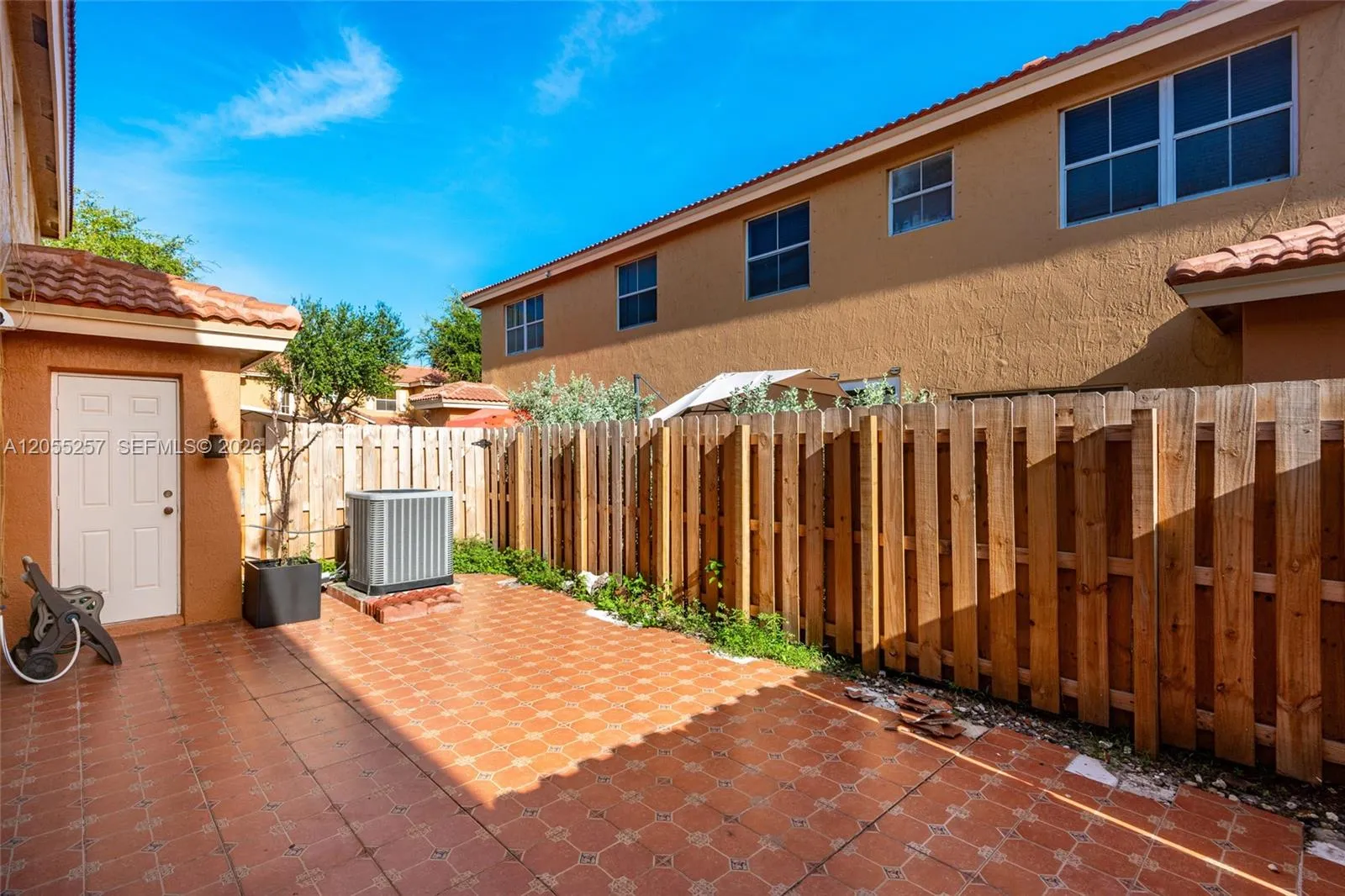 Property photo 24