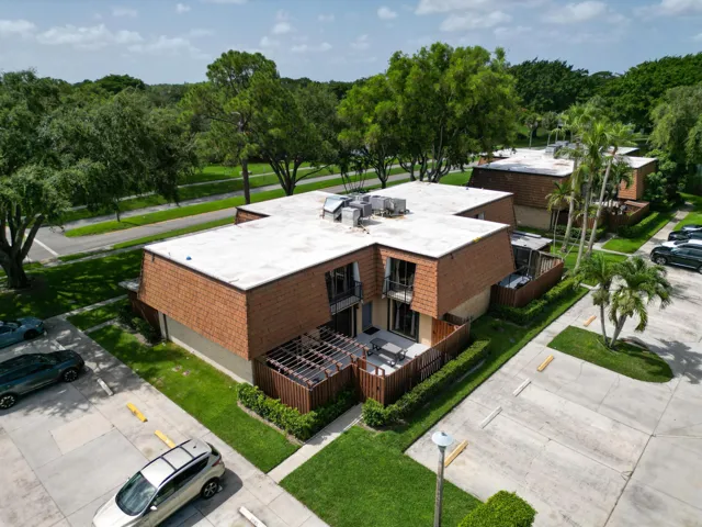 102 1st Ln, Greenacres, FL 33463-44