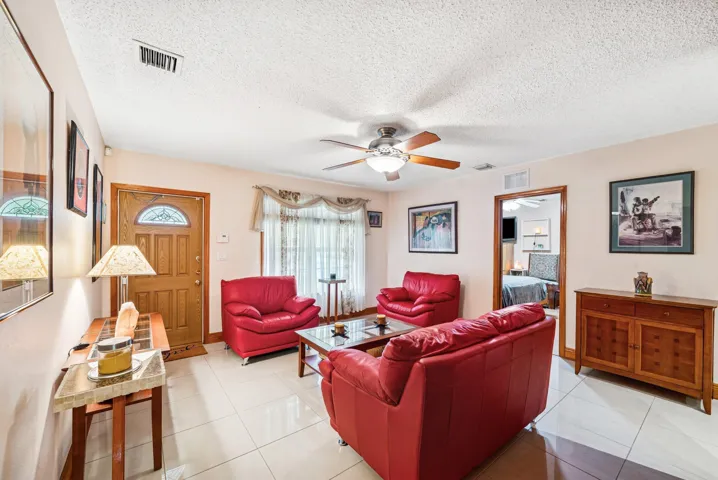 006-2655DorsonWay-DelrayBeach-FL-33445-S
