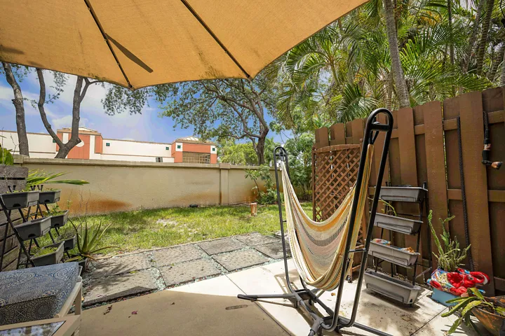 4801 NW 2nd Ave Unit 105 -25