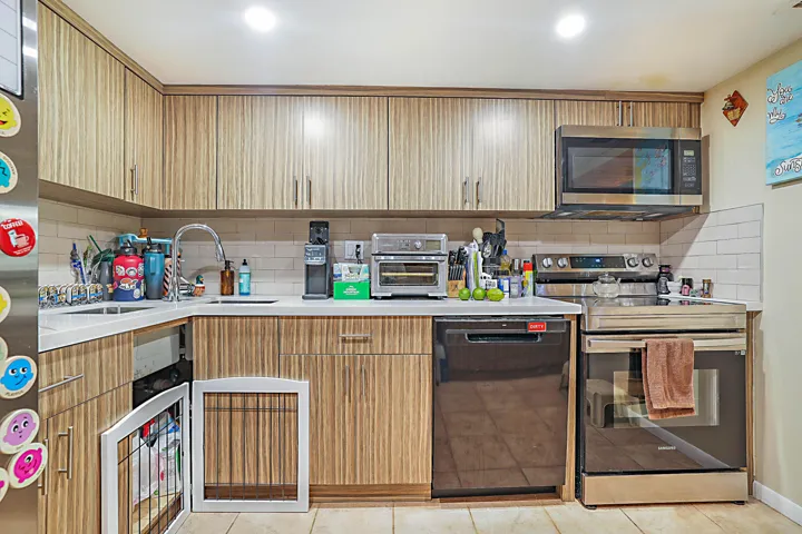 4801 NW 2nd Ave Unit 105 -10