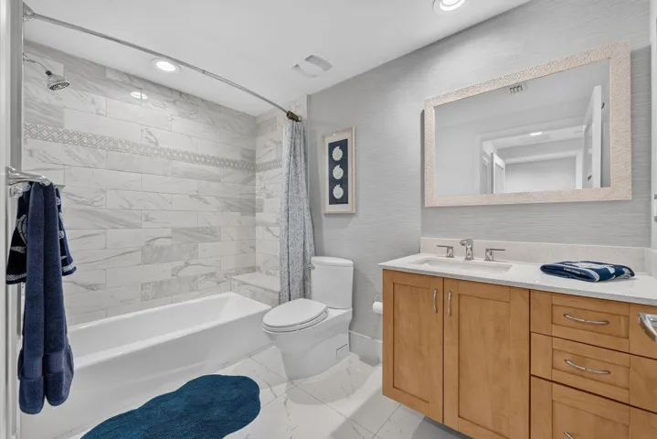 guest bath #2