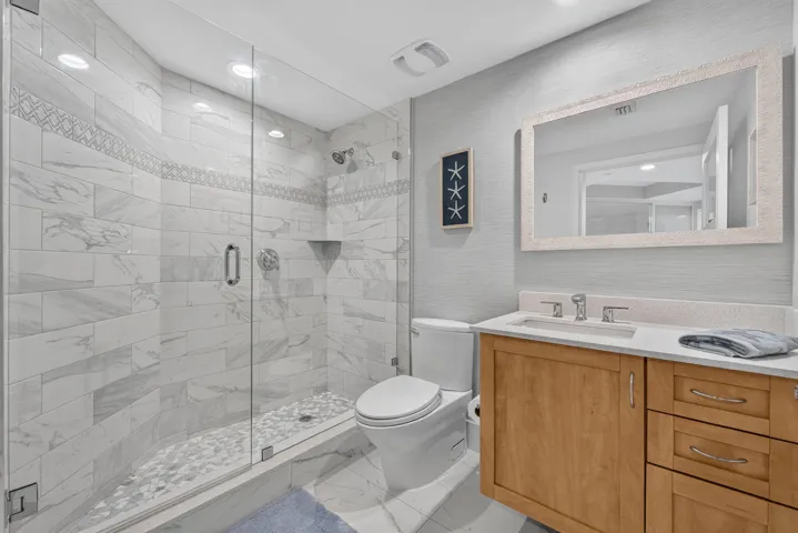 guest bath #1