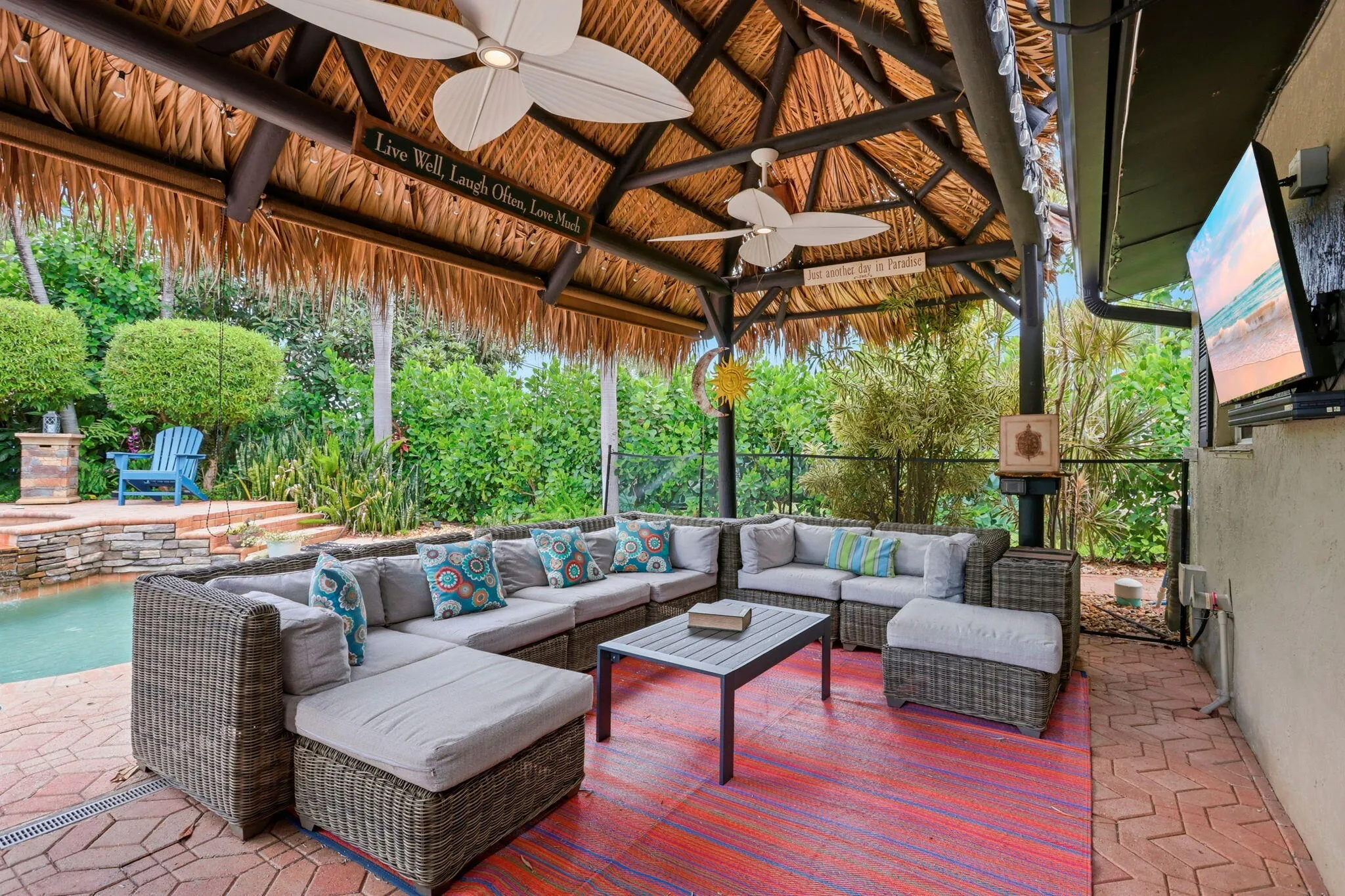 Tiki Hut