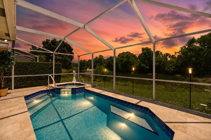 POOL_TWILIGHT