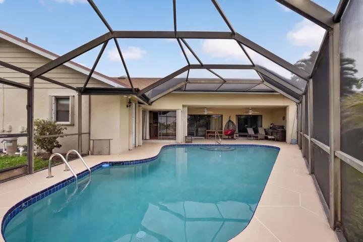 Screened in pool!